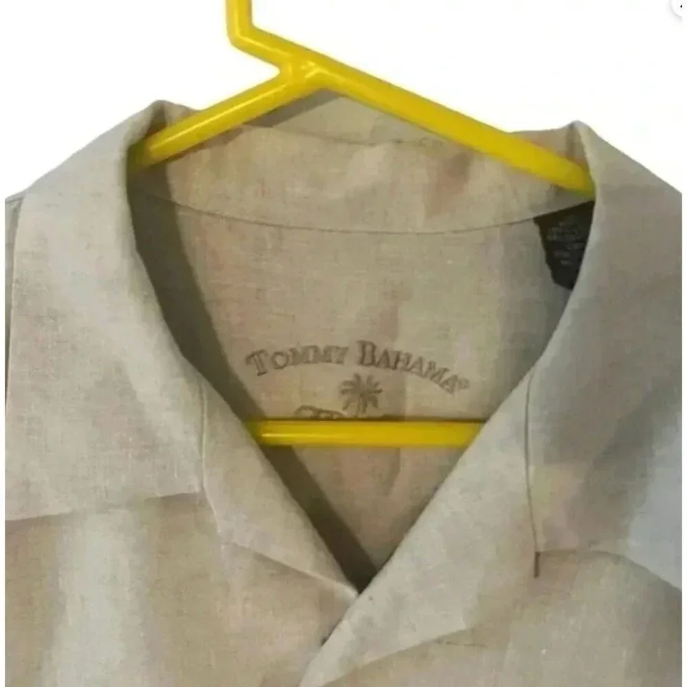 Tommy Bahama Beige 100% linen Button-Up Shirt With Embroidered Palm Design Mediu
